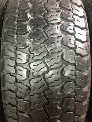 ยาง 225-70-15 Bridgestone Dueler ดอกเทพๆวิ่งแค่. 2000โล