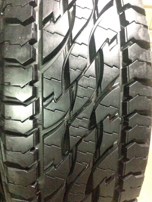 ยาง 225-70-15 Bridgestone Dueler ดอกเทพๆวิ่งแค่. 2000โล