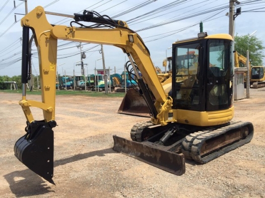 ขายรถแบคโฮ CAT 304CR คอลโทรลสั้น สภาพสวยพร้อมใช้ นำเข้าจากญี่ปุ่น มีVDOการทำงานครับ