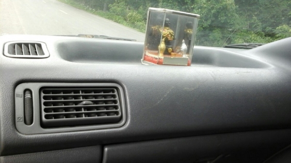 รถตู้รับส่งนักเรียน เครื่อง1Jz2500cc เกียร์ออโต้ ล้อแม้กขอบ15ยางพร้อมใช้ พวงมาลัยพาวเวอร์ แอร์หน้า-หลัง ช่วงล่างดี รถตู้รับส่งนักเรียน เครื่อง1Jz2500cc เกียร์ออโต้ ล้อแม้กขอบ15ยางพร้อมใช้ พวงมาลัยพาวเวอร์ แอร์หน้า-หลัง ช่วงล่างดี