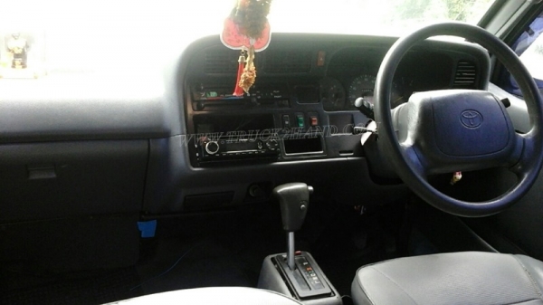 รถตู้รับส่งนักเรียน เครื่อง1Jz2500cc เกียร์ออโต้ ล้อแม้กขอบ15ยางพร้อมใช้ พวงมาลัยพาวเวอร์ แอร์หน้า-หลัง ช่วงล่างดี รถตู้รับส่งนักเรียน เครื่อง1Jz2500cc เกียร์ออโต้ ล้อแม้กขอบ15ยางพร้อมใช้ พวงมาลัยพาวเวอร์ แอร์หน้า-หลัง ช่วงล่างดี