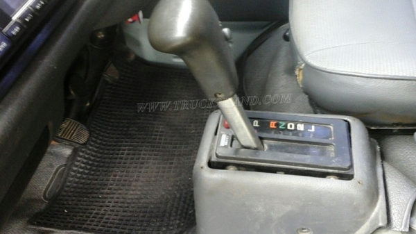 รถตู้รับส่งนักเรียน เครื่อง1Jz2500cc เกียร์ออโต้ ล้อแม้กขอบ15ยางพร้อมใช้ พวงมาลัยพาวเวอร์ แอร์หน้า-หลัง ช่วงล่างดี รถตู้รับส่งนักเรียน เครื่อง1Jz2500cc เกียร์ออโต้ ล้อแม้กขอบ15ยางพร้อมใช้ พวงมาลัยพาวเวอร์ แอร์หน้า-หลัง ช่วงล่างดี