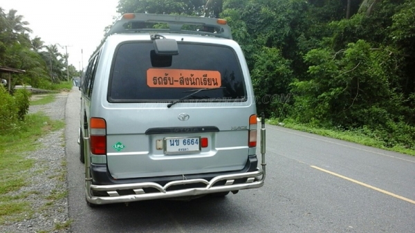 รถตู้รับส่งนักเรียน เครื่อง1Jz2500cc เกียร์ออโต้ ล้อแม้กขอบ15ยางพร้อมใช้ พวงมาลัยพาวเวอร์ แอร์หน้า-หลัง ช่วงล่างดี รถตู้รับส่งนักเรียน เครื่อง1Jz2500cc เกียร์ออโต้ ล้อแม้กขอบ15ยางพร้อมใช้ พวงมาลัยพาวเวอร์ แอร์หน้า-หลัง ช่วงล่างดี