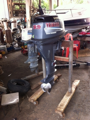 เครื่องเรือ9.9 แรง สี่จังหวะ 38000 เครื่องเรือ9.9 แรง สี่จังหวะ 38000