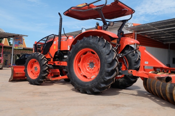 ขายรถไถรุ่น M6040 ดาวน์ 80,000 บาท พร้อมใบมีด ผานพรวน มีเอกสารพร้อมโอน รถสวยพร้อมใช้งาน ขายรถไถรุ่น M6040 ดาวน์ 80,000 บาท พร้อมใบมีด ผานพรวน มีเอกสารพร้อมโอน รถสวยพร้อมใช้งาน