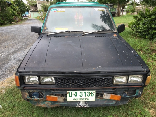 ขายรถกระบะ นิสสัน 720