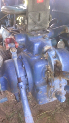 รถไถฟอร์ด6610เพลวเดียวเครื่องT5