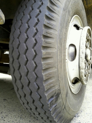 ขายด่วนรถบรรทุก6ล้อติดเครน