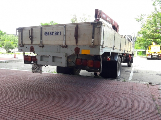 ขายด่วนรถบรรทุก6ล้อติดเครน