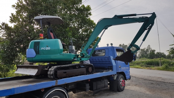 ขายด่วนรถแม็ครโครPC20-7ระบบไฟฟ้าเต็มรถนอกเพื่งนำเข้ามายังไม่เคยใช้งานในไทยเลย