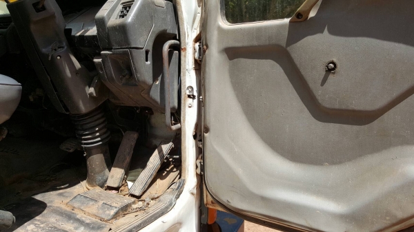 ขาย 6 ล้อดั้ม ยาง 900 FUSO ปี 46 EURO 1 กระบะดั้มยาว 4.80 เมตร เครื่อง 6D17 195 แรงม้า คัสซีสวยตลอดเส้น เบรคทิฟฟี่ พาวเวอร์ แอร์เย็น ทะเบียนพร้อมโอน