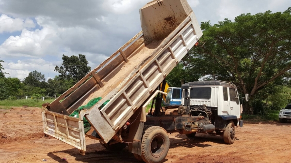 ขาย 6 ล้อดั้ม ยาง 900 FUSO ปี 46 EURO 1 กระบะดั้มยาว 4.80 เมตร เครื่อง 6D17 195 แรงม้า คัสซีสวยตลอดเส้น เบรคทิฟฟี่ พาวเวอร์ แอร์เย็น ทะเบียนพร้อมโอน