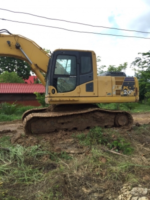 KOMATSU200รุ่น8 เอกสารเล่มทะเบียน. สภาพดีมากๆๆพร้อมใช้