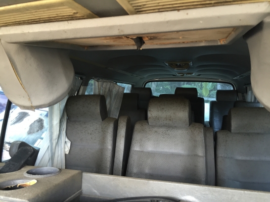 ขายรถตู้อุบัติเหตุ เฉี่ยวชน ขายรถตู้อุบัติเหตุ เฉี่ยวชน