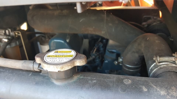 ขายรถเกี่ยวข้าวคูโบต้า DC60 พลัสทำงานพ้นห้าร้อย ชม.เครื่องแน่น สภาพเดิม เอกสารเล่มทะเบียนครบ ช่วงล่างดี ปั๊มแห้งสภาพทำงานได้เลย ขายรถเกี่ยวข้าวคูโบต้า DC60 พลัสทำงานพ้นห้าร้อย ชม.เครื่องแน่น สภาพเดิม เอกสารเล่มทะเบียนครบ ช่วงล่างดี ปั๊มแห้งสภาพทำงานได้เลย