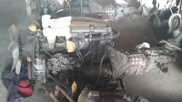 ขายเครื่องเกียร์ISUZU4JA1เครื่องสภาพใช้งานได้