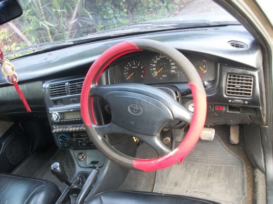 ขายโตโยต้าท้ายโด่งปี 96 สภาพพร้อมใช้งาน ลดราคาสุดๆเลย 52000 ครับ ใครหารุ่นนี้อยู่ เชิญเลยครับ