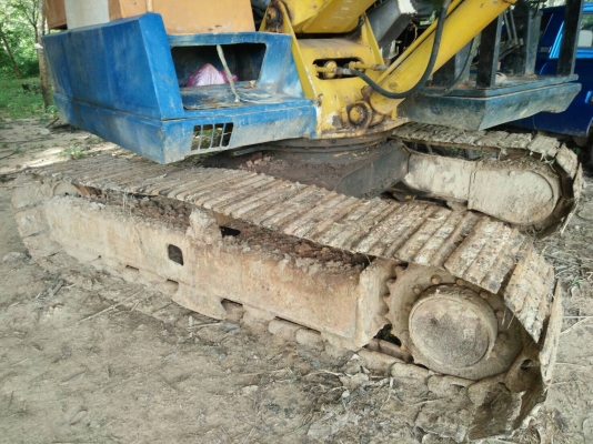 รถแบคโฮ KOMATSU  PC - 60 -5.     สนใจติดต่อ  081 - 6079515