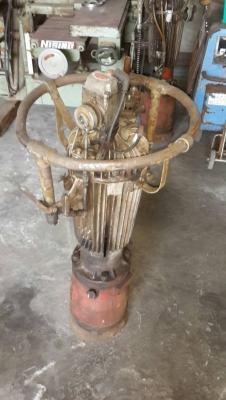 เครื่องตอกเสาเข็ม ขายตามสภาพมี2ตัว ราคา 25,000บาท