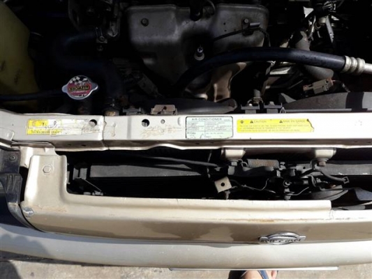 นิสันNV แค๊บใหญ่ สวยงามพร้อมลุย