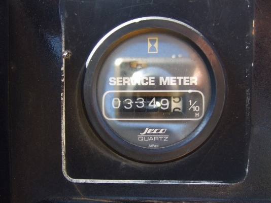 ขายรถดันดิน KOMATSU D20P 085-0221939 ปุ๋ย