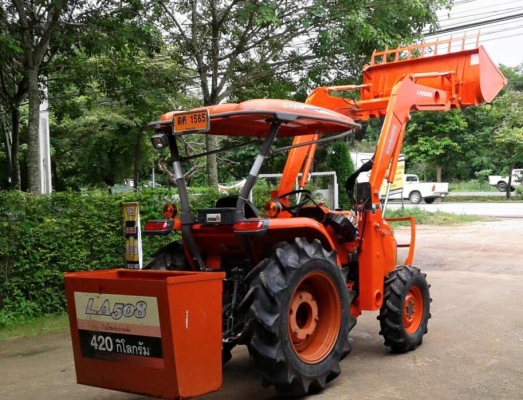 ขายรถไถ Kubota L3608(4WD) พร้อมชุดบุ้งกี๋ รถสวย เดิมๆ ใช้งาน100ชั่วโมง พร้อมใช้งาน
