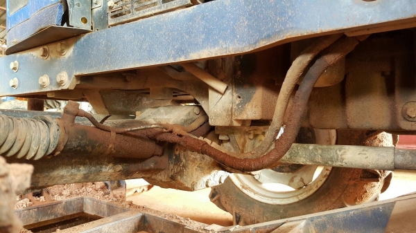 ขาย รถไถ EURO FT-90P ปี 56 ขับเคลื่อน 2 เพลา 4WD เอกสารใบอินวอยซ์ อุปกรณ์มีใบดันหน้า และผาน 7 ราคาคุยกันได้ครับ