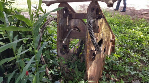 ขาย หัวแย็ก สภาพพร้อมใช้งาน ติดมากับแบคโฮ KOMATSU PC200-5 ไม่ค่อยได้ใช้งานเลยจะขายครับ ขาย หัวแย็ก สภาพพร้อมใช้งาน ติดมากับแบคโฮ KOMATSU PC200-5 ไม่ค่อยได้ใช้งานเลยจะขายครับ