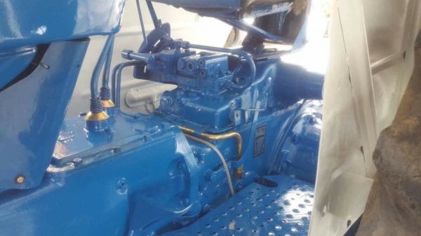 Ford6610 เพลาเดียวพร้อมอุปกรณ์ 2 ชุด