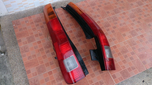 ขายไฟท้าย HONDA CRV GEN2