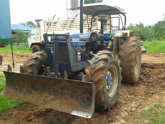 ขาย 6610 เสื้อลายHH3 สองเพลาคาราโล่ เกียร์กลาง รถบ้านสวยๆ พร้อมใช้ ราคาเบาๆคุยกันได้