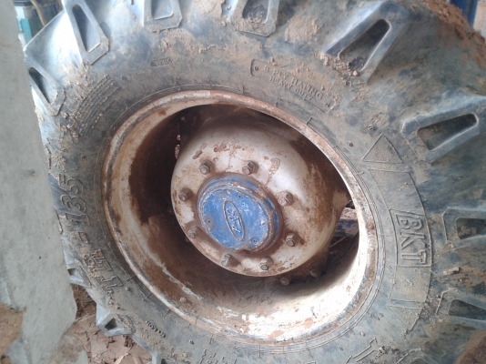 ขาย 6610 เสื้อลายHH3 สองเพลาคาราโล่ เกียร์กลาง รถบ้านสวยๆ พร้อมใช้ ราคาเบาๆคุยกันได้