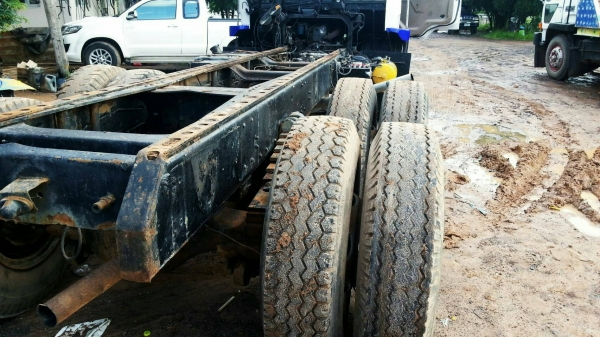 ขาย 559,000 MITSUBISHI Fuso 2  เพลา FN527M-A2XXX เตรื่อง 6D16-195 แรง 10 เกียร์  หัวบาง ยางดี คัสชีสวย  เล่มทะเบียนพร้อมโอน 090-772-3710 090-772-3708