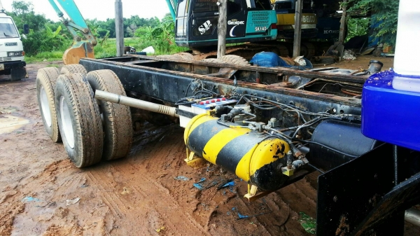 ขาย 559,000 MITSUBISHI Fuso 2  เพลา FN527M-A2XXX เตรื่อง 6D16-195 แรง 10 เกียร์  หัวบาง ยางดี คัสชีสวย  เล่มทะเบียนพร้อมโอน 090-772-3710 090-772-3708