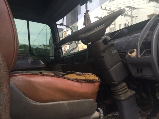 ขายด่วนครับ หัวลาก HINO 3M รถสวยพร้อมใช้งาน ครับ