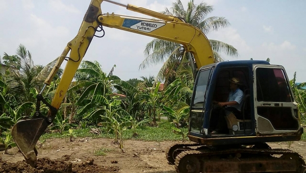 ขายรถแบคโฮ KOBELCO SK60-/// ชุดบูมอาร์มยาว ราคา 550000