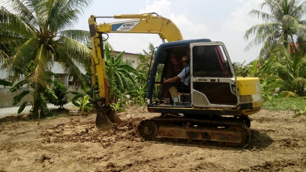 ขายรถแบคโฮ KOBELCO SK60-/// ชุดบูมอาร์มยาว ราคา 550000