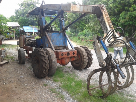 ขายรถคีบอ้อย คีบหลังของKMT พร้อมใช้สุดๆ