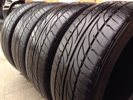 ยาง DUNLOP 205-45-17 ปี 14 ครบชุด 4 เส้น 4000  สภาพสวยๆไม่บวมไม่กินข้างดอกยางเหลือเยอะเอาไปวิ่งกันใด้อีกยาวค่ะ