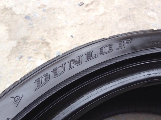 ยาง DUNLOP 205-45-17 ปี 14 ครบชุด 4 เส้น 4000  สภาพสวยๆไม่บวมไม่กินข้างดอกยางเหลือเยอะเอาไปวิ่งกันใด้อีกยาวค่ะ