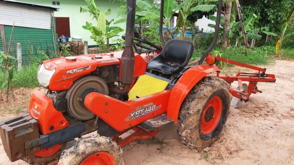 ขาย เค อา ที 14 แรงไดเลค เล่มพร้อม ทำงานปกติพร้อมใช้คับ ราคาเบาๆคับ ขาย เค อา ที 14 แรงไดเลค เล่มพร้อม ทำงานปกติพร้อมใช้คับ ราคาเบาๆคับ