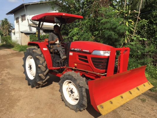 ขายรถไถยันม่าร์453T ราคา295000บาท  มีไบมีดไมร์1200ช ม พร้อมใช้งานสายๆครับสนใจ โทร0813655997 อำพร พาเจริญ ต วังบัว อ คลองขลุง จ กำแพงเพชร