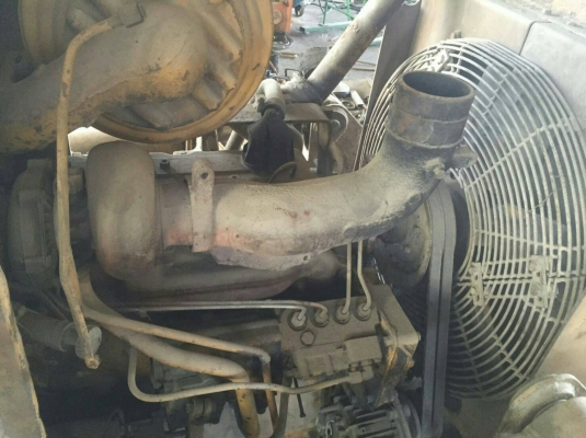 ต้องการขายรถแทคเตอร์D5H