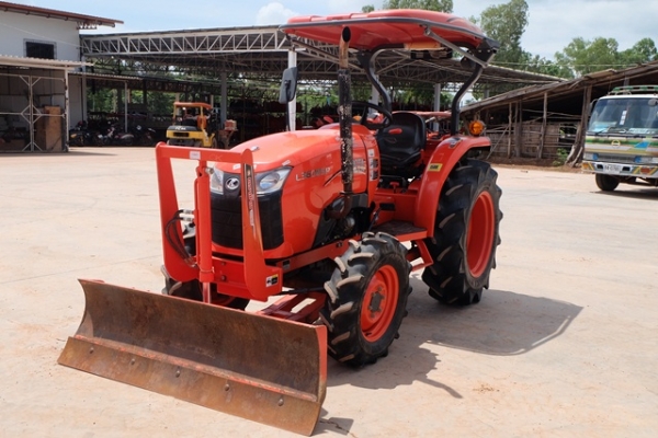 ขายรถไถรุ่น L3608SP ดาวน์10,000 บาท พร้อมใบมีด ผานพรวน มีเอกสารพร้อมโอน รถสวยพร้อมใช้งาน ขายรถไถรุ่น L3608SP ดาวน์10,000 บาท พร้อมใบมีด ผานพรวน มีเอกสารพร้อมโอน รถสวยพร้อมใช้งาน