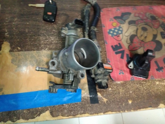 ขายairflow กับชุดลิ้นเร่งปีกผีเสื้อ vios 2005