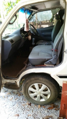 ขายรถตู้ ขายรถตู้