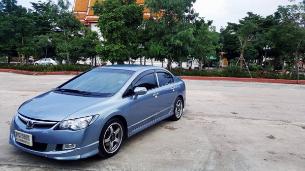 HONDA CIVIC FD 2.0 i-VTEC ตัวท็อป HONDA CIVIC FD 2.0 i-VTEC ตัวท็อป