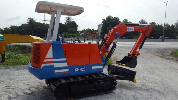 ขายรถขุดkobota   kh026.บูมยาวpc30