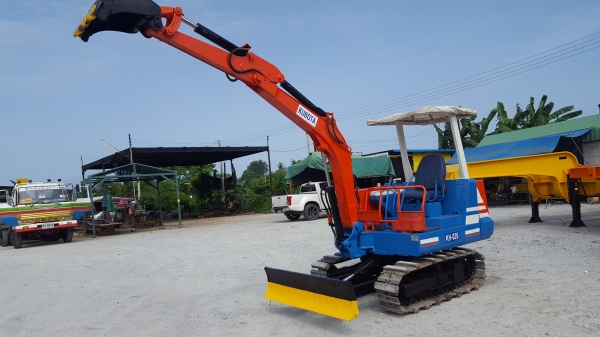 ขายรถขุดkobota   kh026.บูมยาวpc30