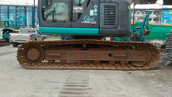 ขายค่ะ...KOBELCO SK135SR-1E YY04 ปี 2006 แทรค 70...มาใหม่ค่ะ...สภาพสวยมากๆๆๆ เก่าญี่ปุ่นแท้....แทรค 70 ชั่วโมง 5,XXX สนใจโทร 089-3818694 ดวงนภา ขายค่ะ...KOBELCO SK135SR-1E YY04 ปี 2006 แทรค 70...มาใหม่ค่ะ...สภาพสวยมากๆๆๆ เก่าญี่ปุ่นแท้....แทรค 70 ชั่วโมง 5,XXX สนใจโทร 089-3818694 ดวงนภา